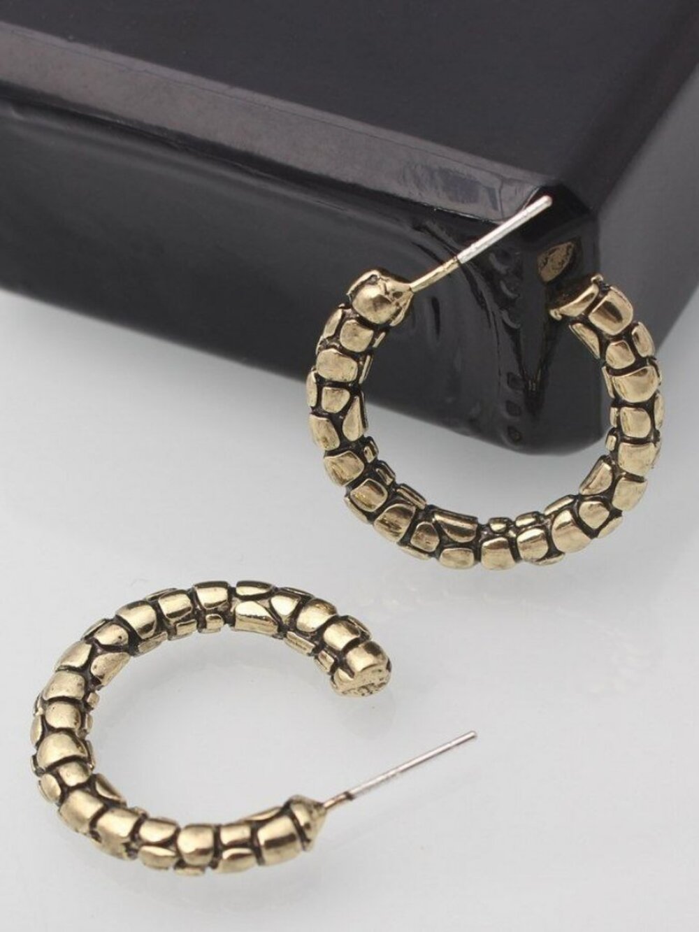 Leighton Kie Cobblestone Pattern Hoop Earrings Gold Black Mens Gift Packaged